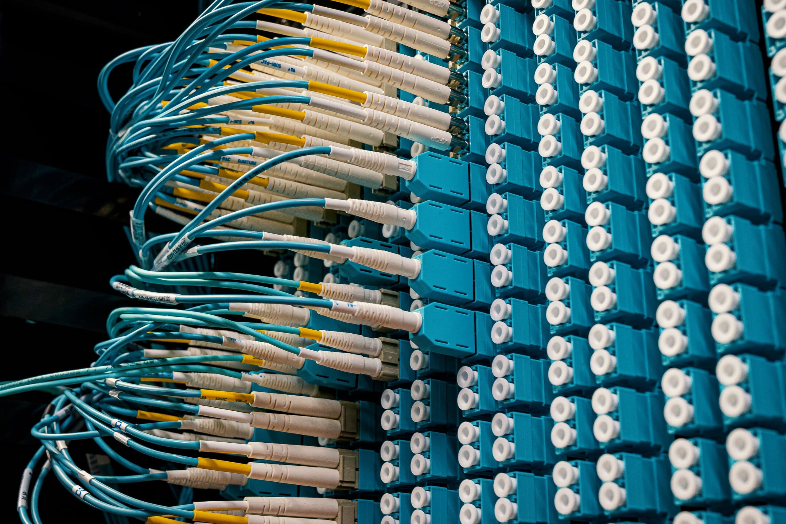 Fiber optic patch cables in a patch panel